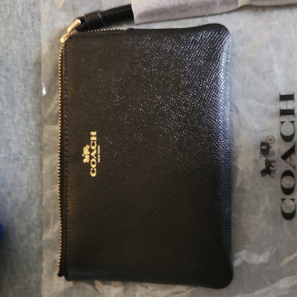 Coach Black Textured Leather Pouch - Picture 2 of 4